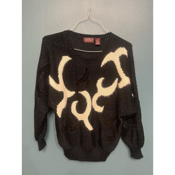 Vintage Ginenne Graphic Black And White Sweater 80's Sz. M Dolman sleeve - Picture 1 of 3